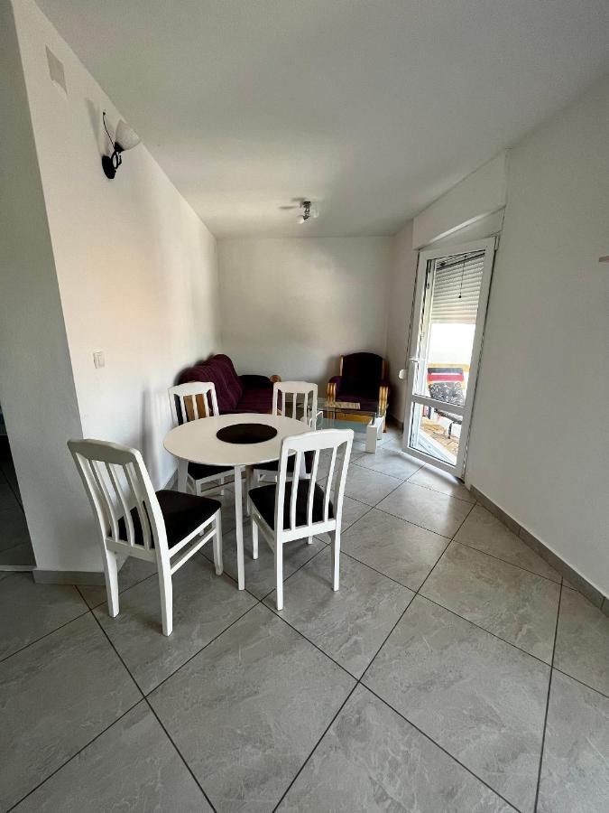 Apartments Apartmani Bojana Utjeha Zewnętrze zdjęcie
