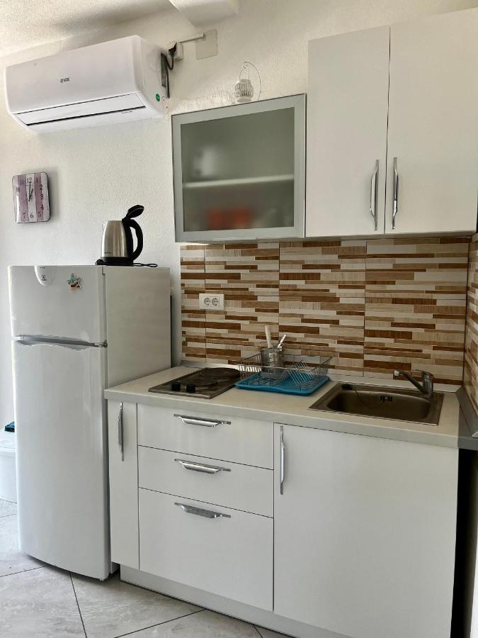 Apartments Apartmani Bojana Utjeha Zewnętrze zdjęcie