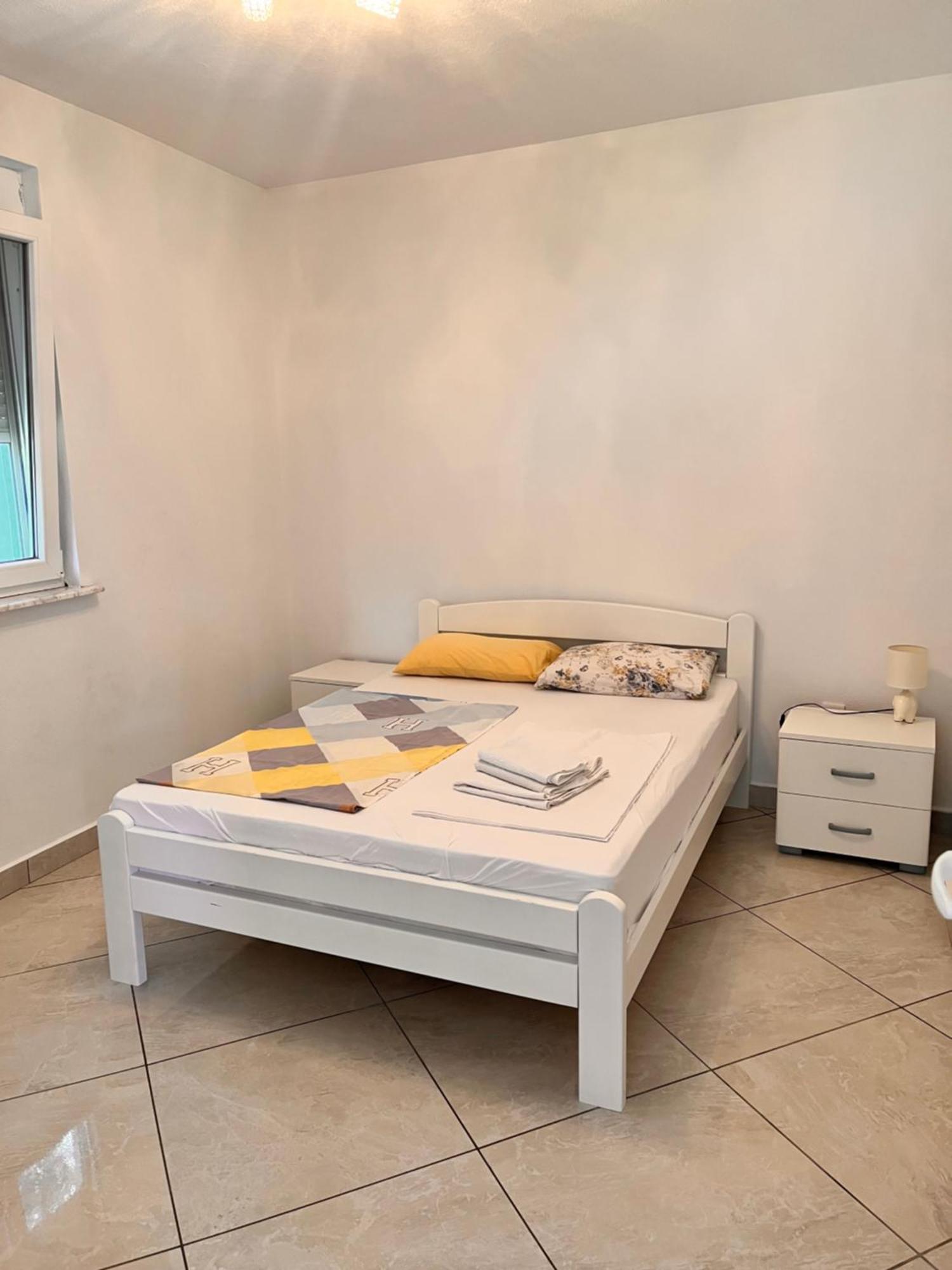 Apartments Apartmani Bojana Utjeha Zewnętrze zdjęcie