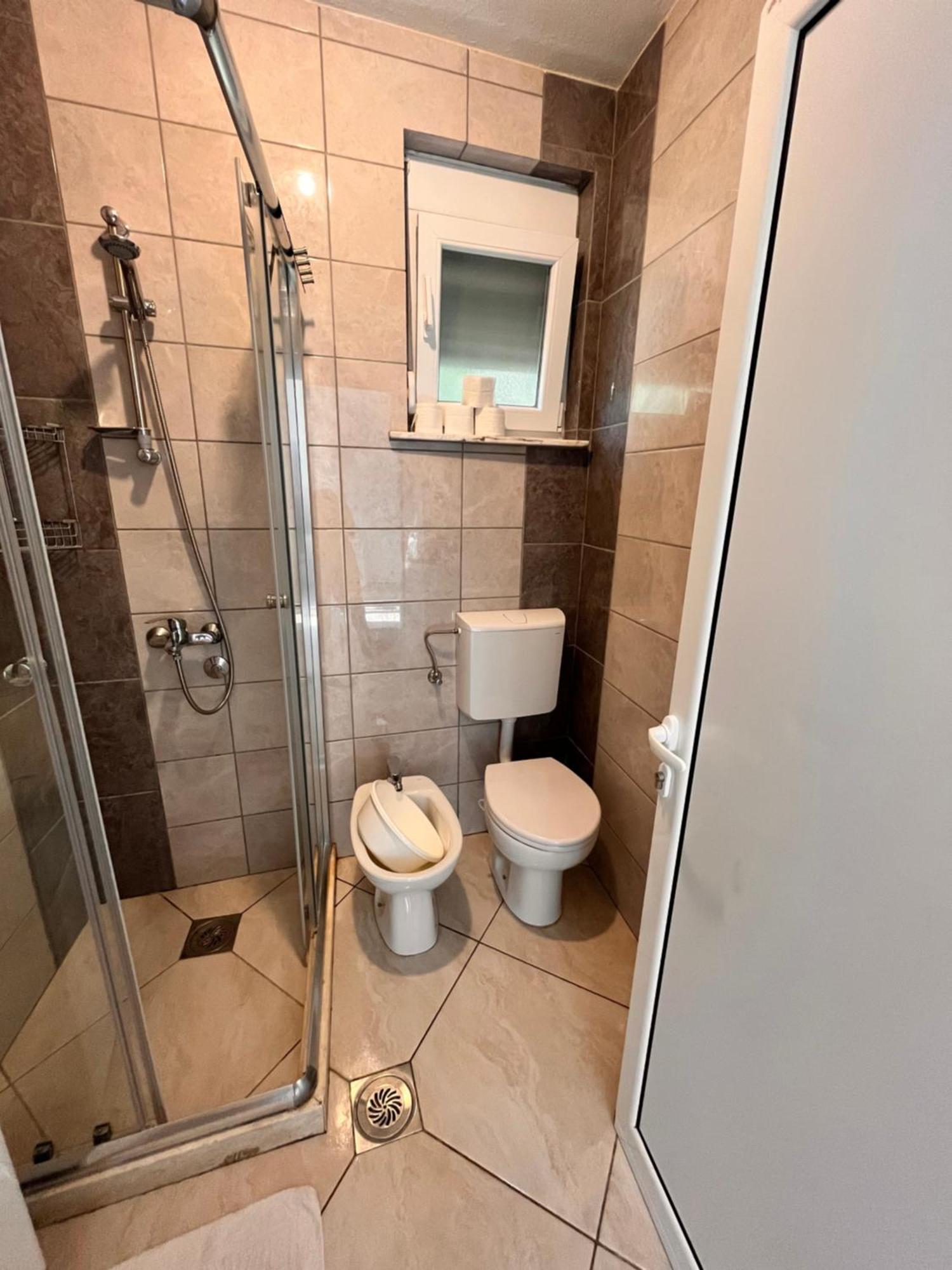 Apartments Apartmani Bojana Utjeha Zewnętrze zdjęcie