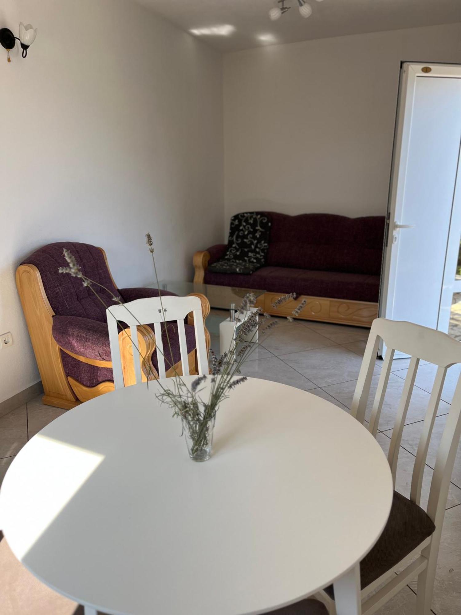 Apartments Apartmani Bojana Utjeha Zewnętrze zdjęcie